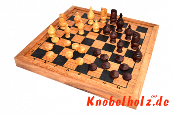 Thai-chess-board-wooden-game-samanea holz mit den Spielbrettmaßen 14,50 x 30,50 x 5,5 cm